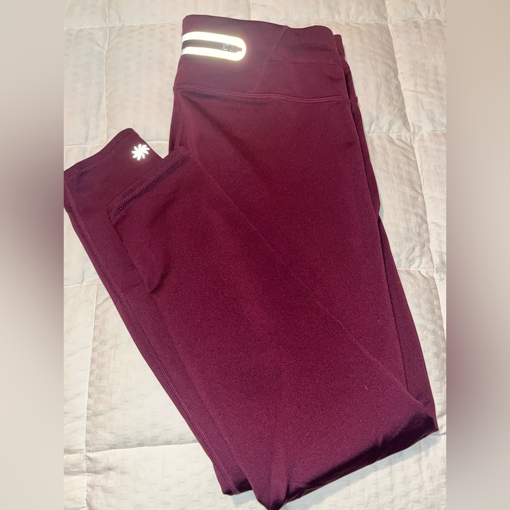 Women’s Athleta Leggings with Pocket